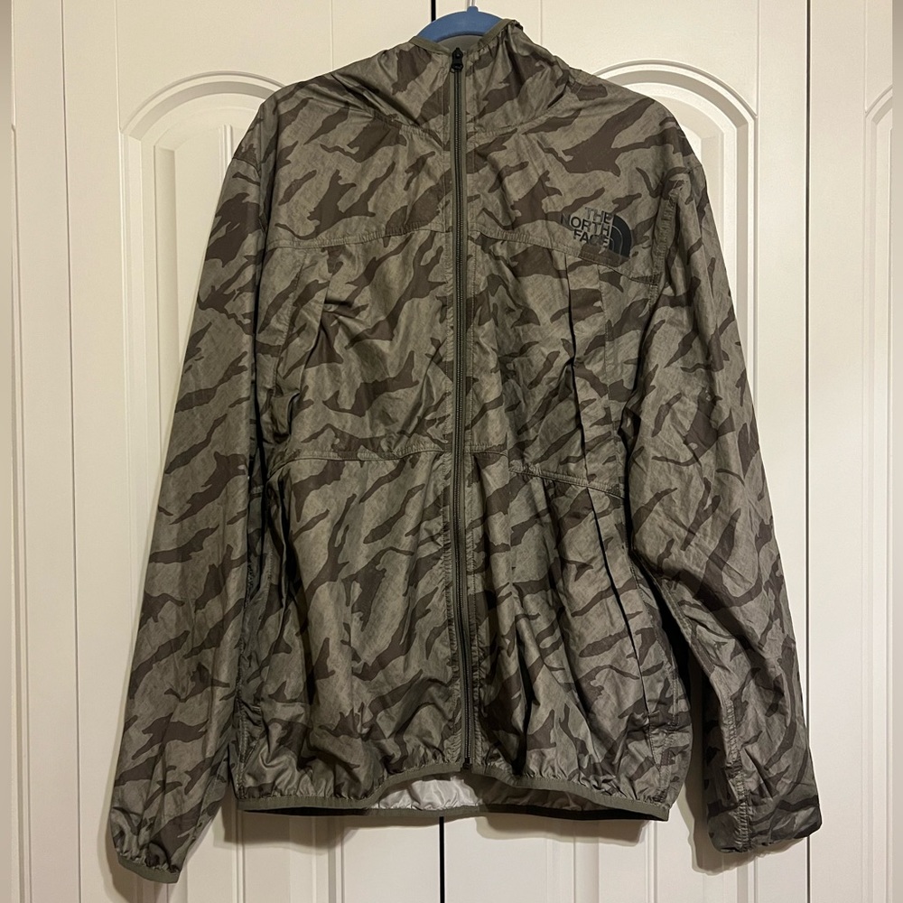 NORTHFACE Men’s Camo Wind Jacket, XL
